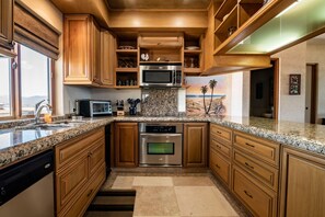 Condo, 2 Bedrooms | Private kitchen - Sol Pacífico Cerritos by Casago (El Pescadero)