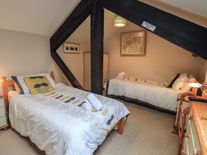 Cottage | 3 bedrooms, individually decorated, individually furnished, free WiFi - Peak View (Keswick)