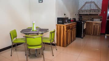 Basic Apartment | Private kitchen | Microwave, coffee/tea maker, rice cooker, griddle
