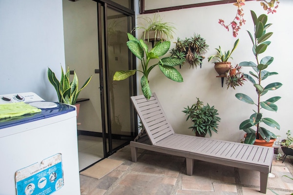 Departamento básico | Terraza o patio