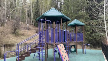 Children's play area - outdoor