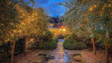Ferienhaus, 1 King-Bett | Garten