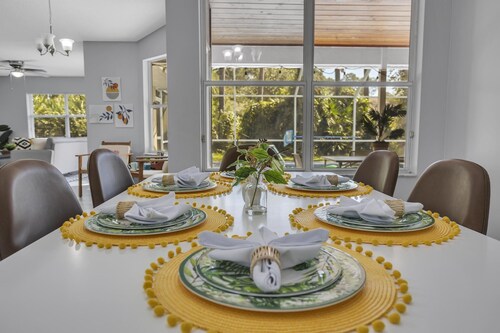 Heated Spa Pool Home, Sleeps 10, Beach, Golf, Fishing, St Augustine, Daytona