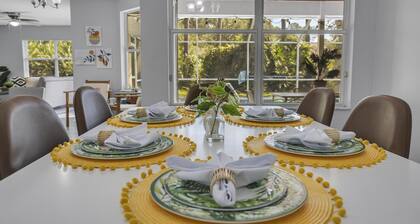 Heated Spa Pool Home, Sleeps 10, Beach, Golf, Fishing, St Augustine, Daytona