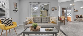 Heated Spa Pool Home, Sleeps 10, Beach, Golf, Fishing, St Augustine, Daytona