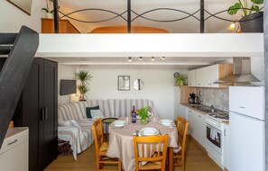 Fridge, microwave, oven, stovetop - Lovely home in Krasica with outdoor swimming pool (Krasica)