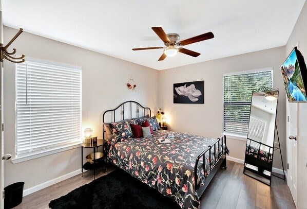 3 habitaciones, escritorio, cuna de viaje y wifi gratis 