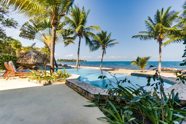 Pool - Beachfront 2BR Villa with Pool & Spacious Layout (Placencia)