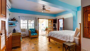 2 bedrooms, iron/ironing board, travel crib, free WiFi