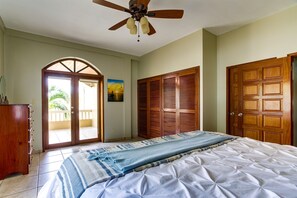 2 bedrooms, iron/ironing board, travel cot, free WiFi