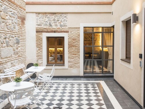 Virgen Blanca II Apartments