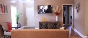 Cozy 3 Bedroom located in a Cul De Sac