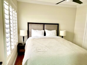 5 bedrooms, desk, iron/ironing board, free WiFi