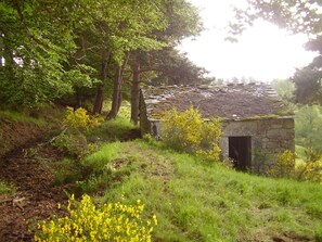 Enceinte de lâhĂ©bergement