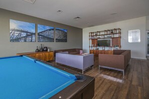 Spielezimmer