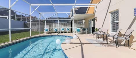 Casa, varias camas, acceso a la piscina, vistas al jardín (Modern Dream Disney Vacation) | Vistas desde la habitación