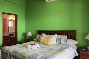 2 bedrooms, iron/ironing board, travel cot, WiFi