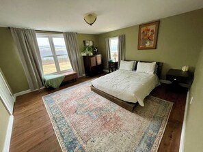 4 habitaciones, tabla de planchar con plancha y wifi gratis 