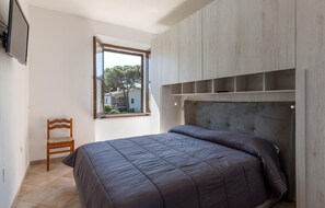 2 camere, culla da viaggio