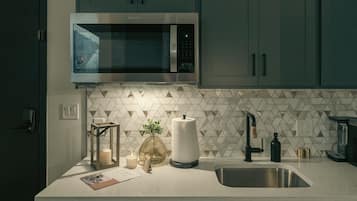 Fridge, microwave, coffee/tea maker, electric kettle