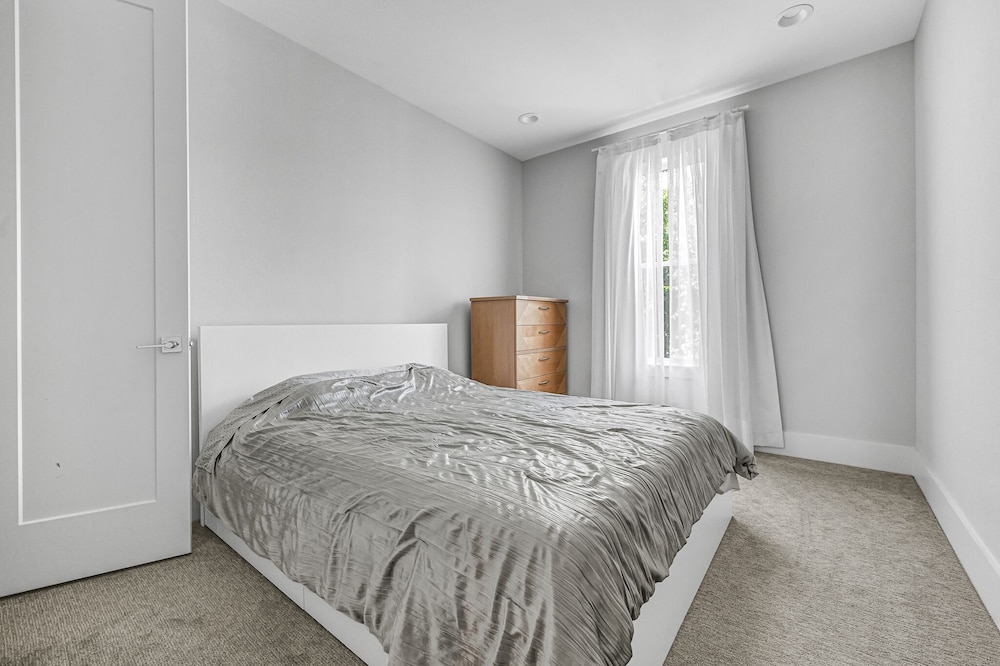 Modern Home near Medical Center Houston Vrbo