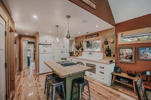 Exterior - 79mbr - Hot Tub - Pets Ok - Wifi - BBQ (Deming)