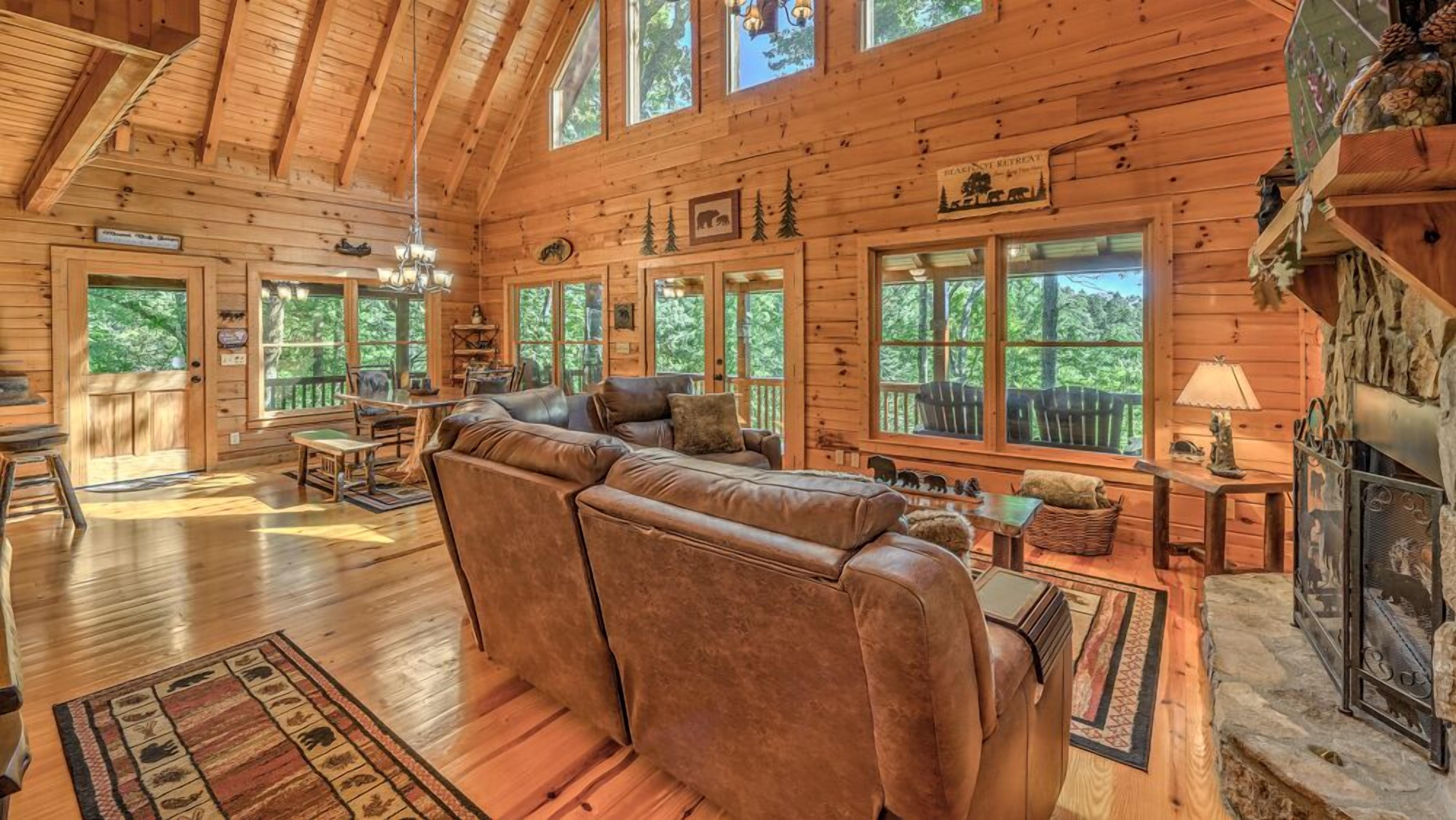 Bearfoot Retreat - Hot Tub | Game Room | Outdoor Fire Pit