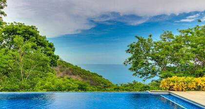 Ocean View 4 Bedroom Villa Steps to Beach & Resort Amenities