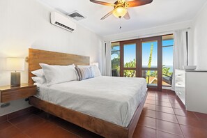 4 chambres, coffre-fort, bureau, fer et planche à repasser