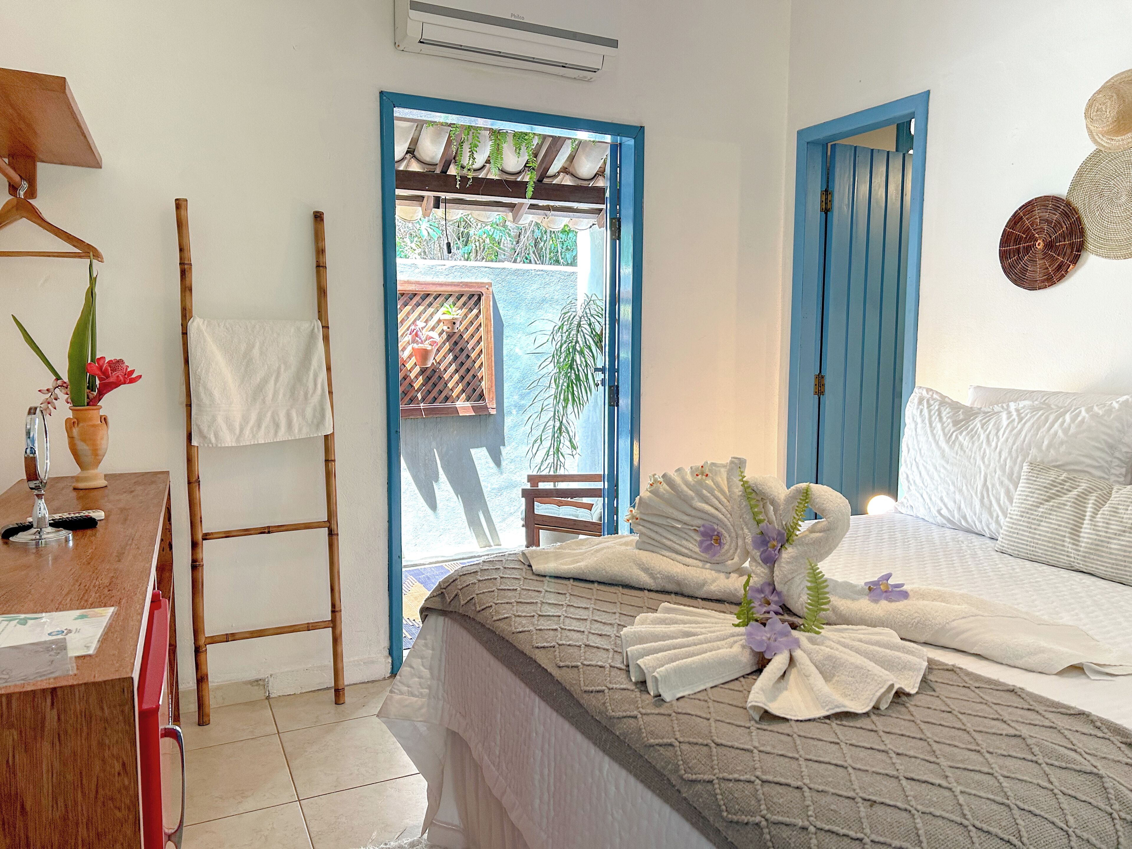 Habitación económica doble | Ropa de cama hipoalergénica y wifi gratis