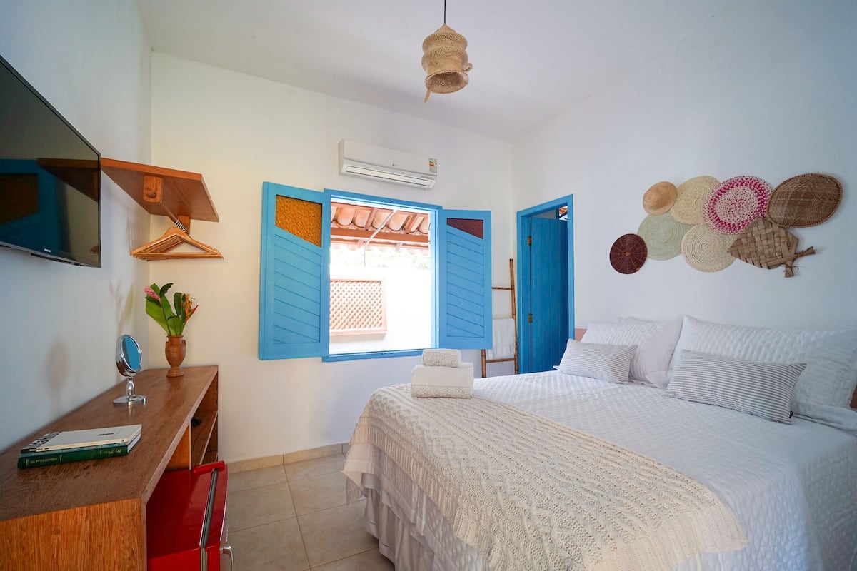 Habitación económica doble | Ropa de cama hipoalergénica y wifi gratis