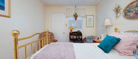 2 Schlafzimmer, Bügeleisen/Bügelbrett, kostenloses WLAN, Bettwäsche