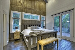 4 bedrooms, free WiFi, bed sheets - River Bend - New listing! Modern mountain luxury with amenities galore! (Blue Ridge)
