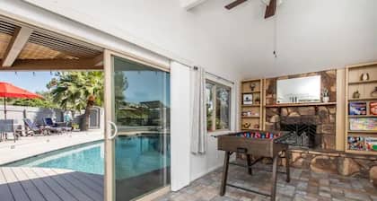 Dream Vacation! Sunny 3 Bedroom