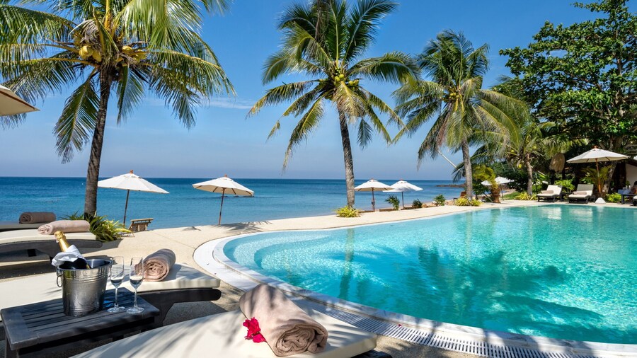 Lanta Palace Beach Resort and Spa