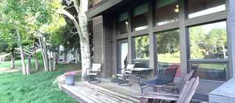 Golf & Ski Townhome in Avon, Colorado