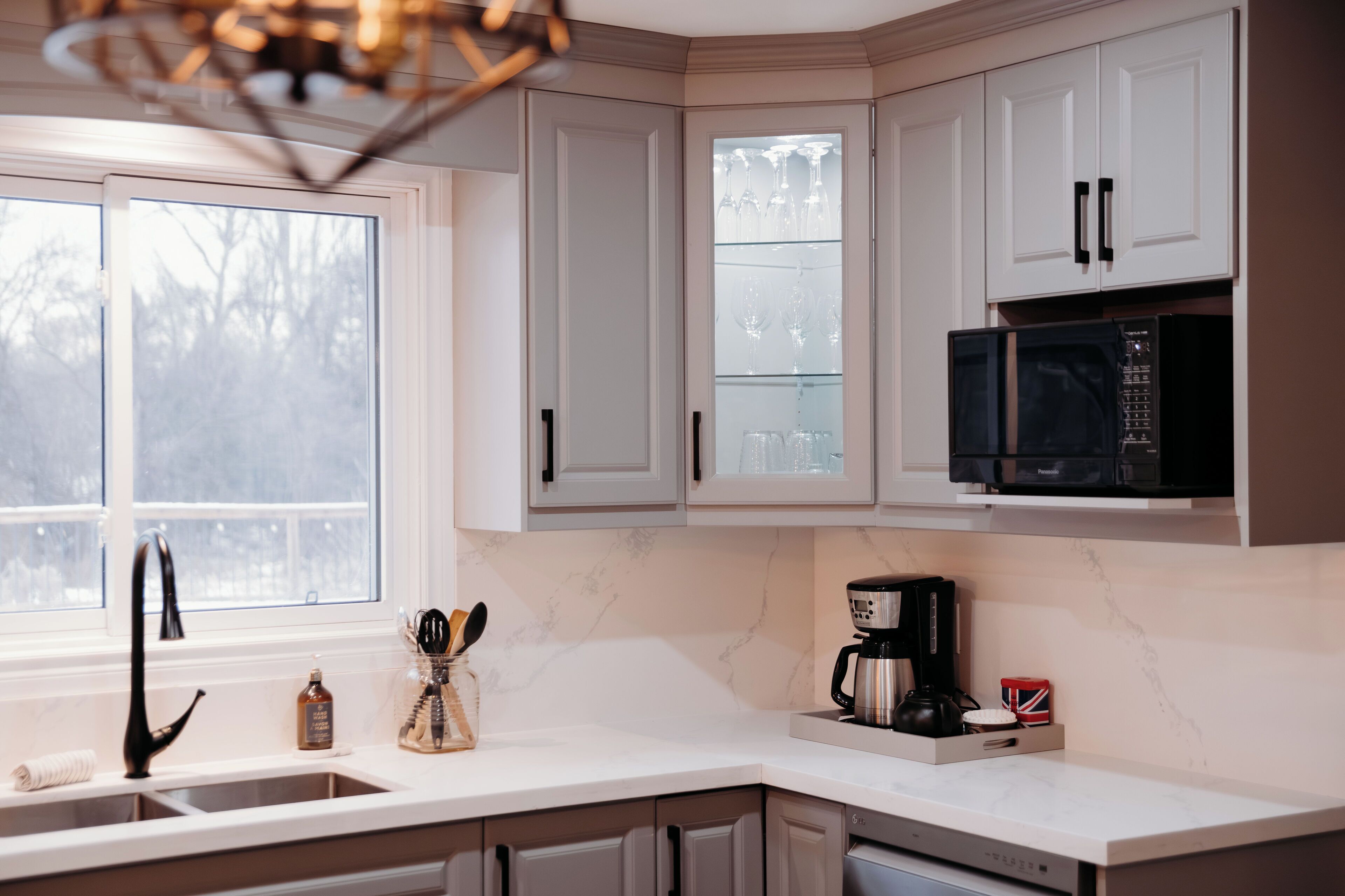 Frigorifero, microonde, forno, lavastoviglie