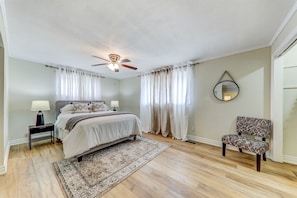 5 chambres, bureau, fer et planche à repasser, Wi-Fi gratuit