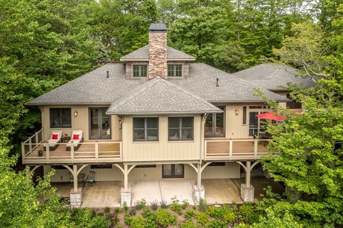 Boone private 5 bedroom mountain home hiking trail