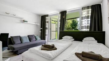 Bügeleisen/Bügelbrett, kostenloses WLAN, Bettwäsche