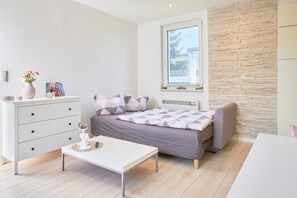 1 quarto, Wi-Fi de cortesia, roupa de cama