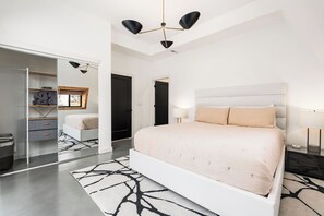 7 habitaciones, escritorio, wifi gratis y ropa de cama 