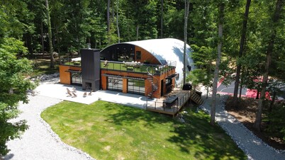 The Holiday Hutt at Dale Hollow Lake-Close to Sunset, Bball Court, Movie Theater