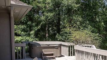Outdoor spabad