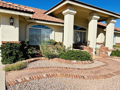 Cozy Beautiful Mesa Escape Golf King Bed Sauna Relax! 55+ Sunland Golf Community