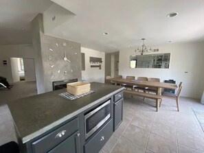 Dining - Oceanside Gem W/ Pool, Hot Tub and Game Room! (Oceanside)