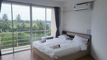Phòng đôi phong cách cổ điển, phòng tắm dùng chung | 6 phòng ngủ, truy cập Internet không dây miễn phí, bộ trải giường