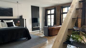 Suite Mewah | 1 kamar tidur, seprai premium, dan bantalan ekstra lembut