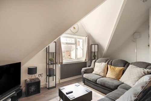 Cosy Brand new spacious 1 bed luxury apartment