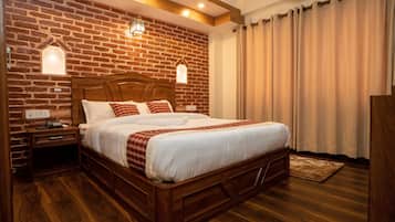 Deluxe Büyük Yataklı Tek Kişilik Oda | 1 yatak odası, kaliteli yatak takımı, memory foam (visko elastik) yatak